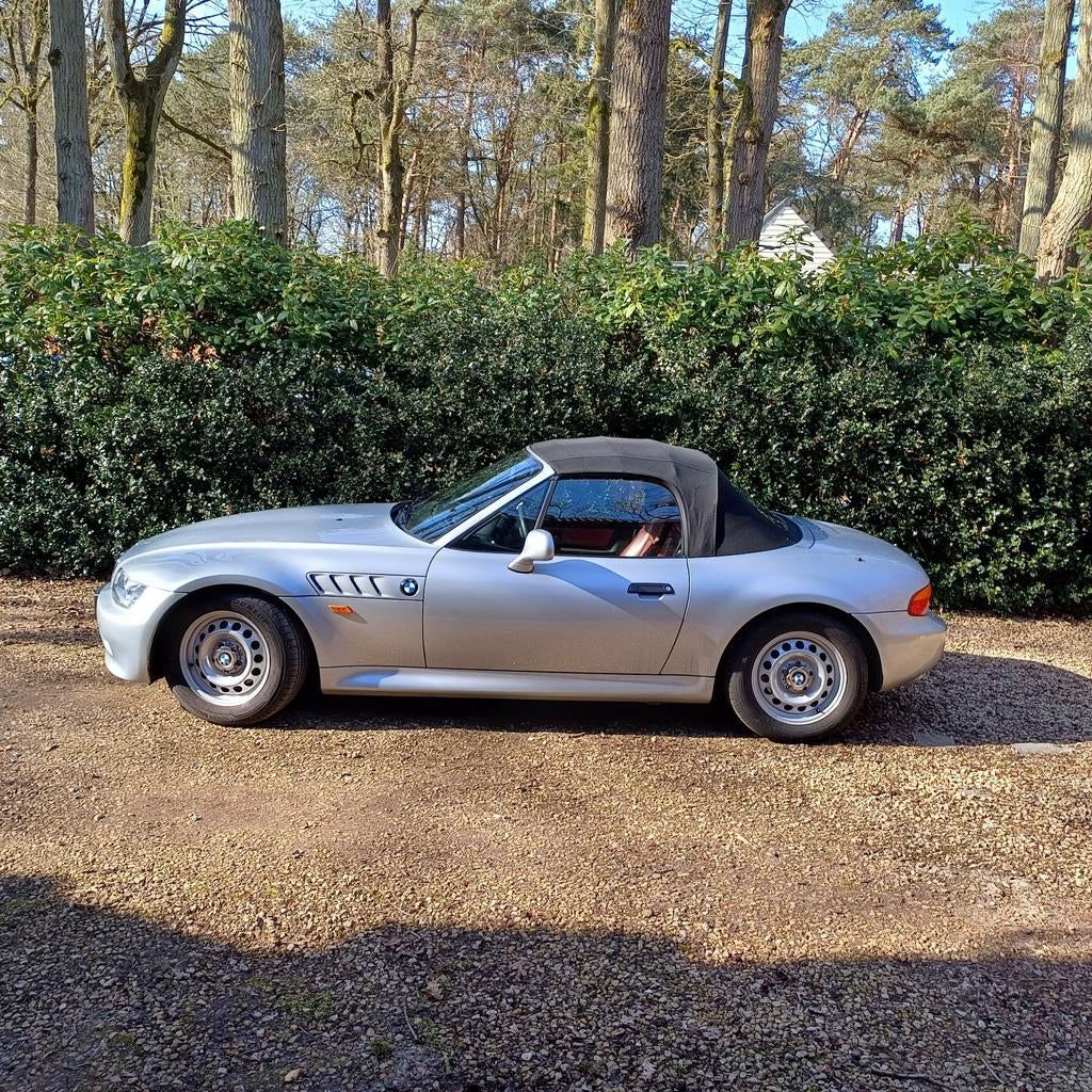 verkoop van orginele belgische bmw z3 slechts 47800km, Auto's, Achterwielaandrijving, 4 cilinders, Cabriolet, Lederen bekleding
