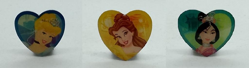 Disney Pins - Disney Prinsessen - 2010 - Carrefour - New Gen, Enlèvement ou Envoi, Utilisé, Autres sujets/thèmes, Insigne ou Pin's