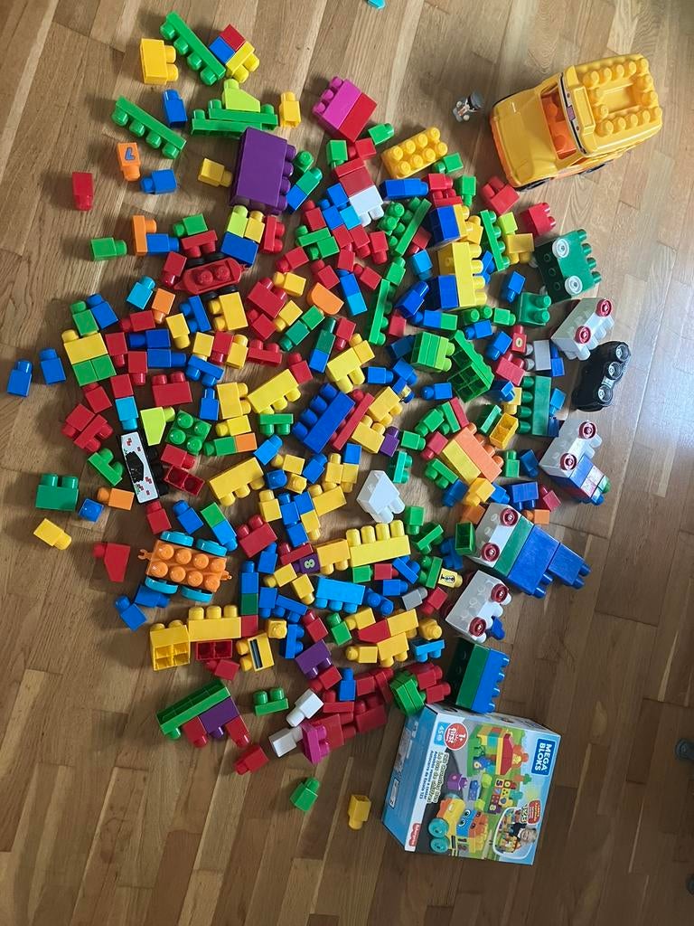 Groot lot mega bloks, Kinderen en Baby's, Speelgoed | Bouwstenen, Ophalen of Verzenden