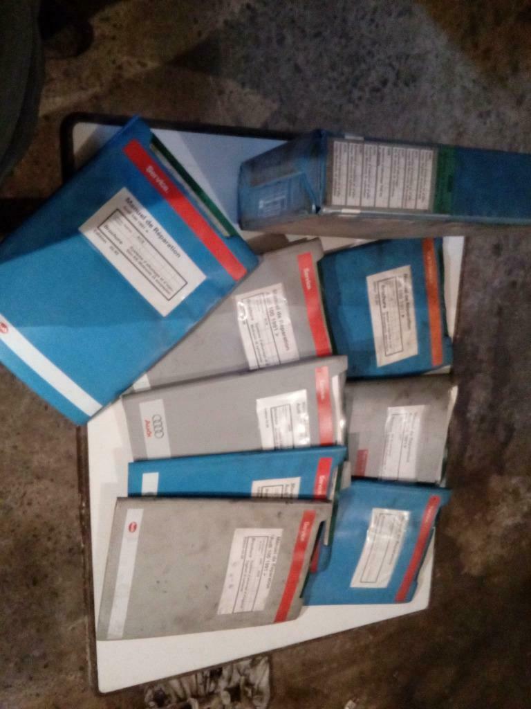 Lot de manuels techniques AUDI 100 et 80, Enlèvement