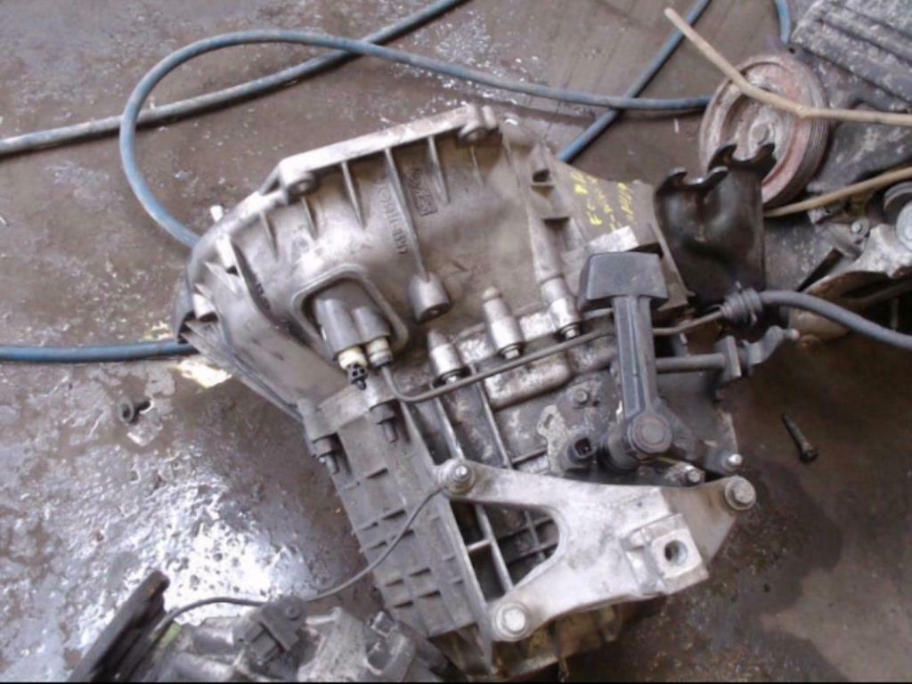 boite de  vitesses  ford  c-max 4M5R 5 VIT  Numéro boite : 7, Enlèvement, Utilisé, Ford