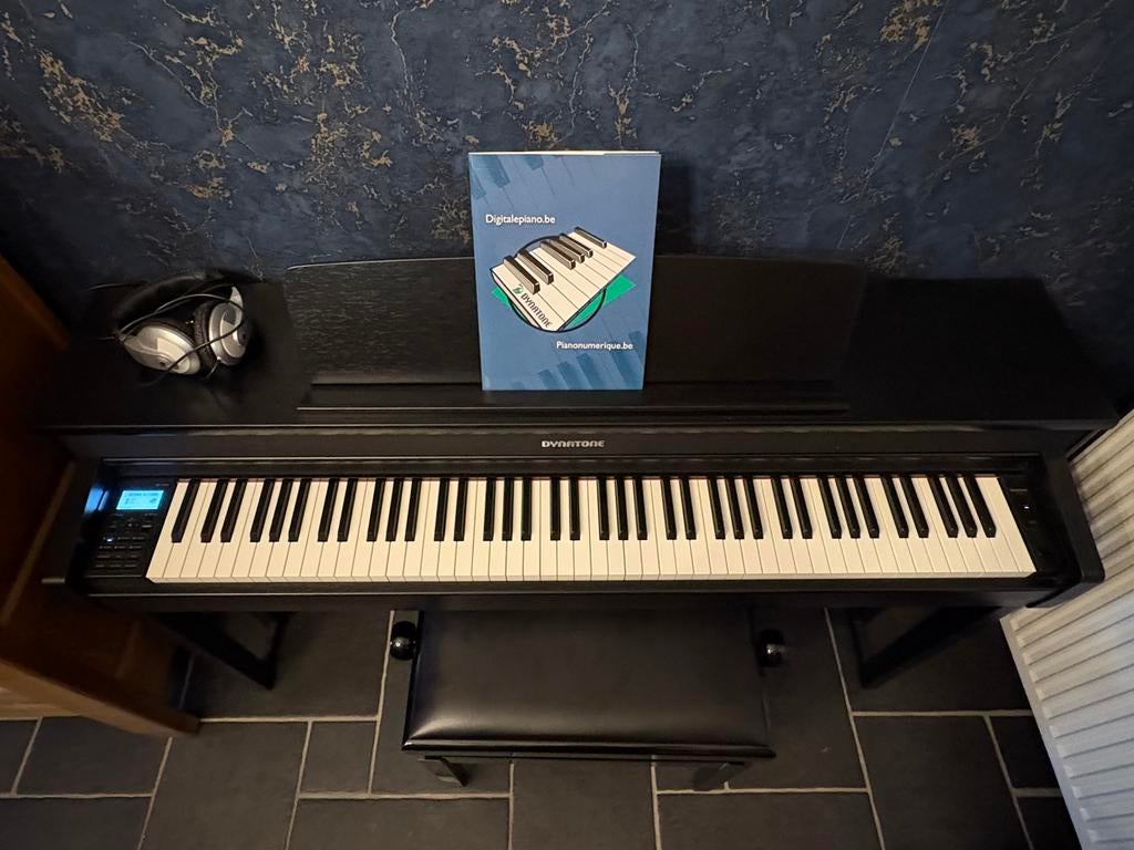 Dynatone DPS-105 piano+bank+koptelefoon in nieuwstaat, Ophalen, Aandeel