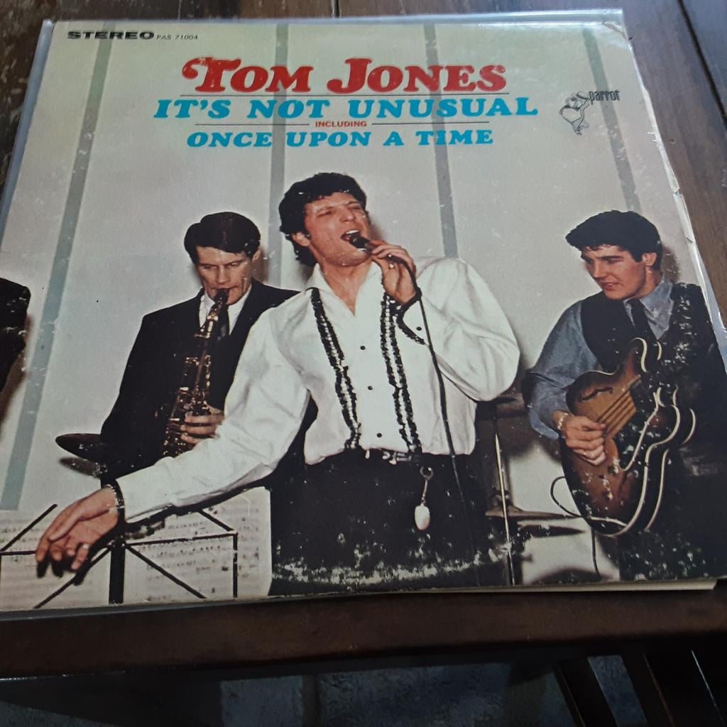 Tom Jones ‎– It's Not Unusual LP  USA, Verzenden, Gebruikt, 12 inch