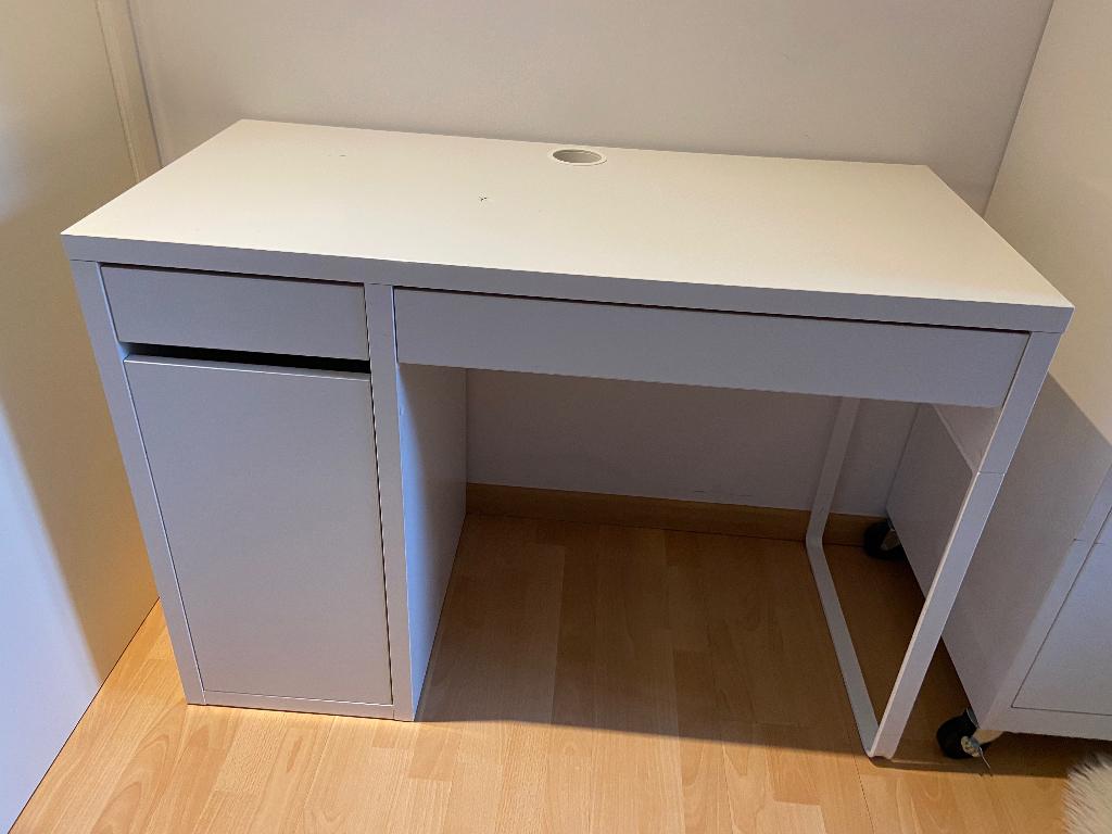 IKEA bureautje kinderkamer wit, Ophalen, Gebruikt, Overige typen