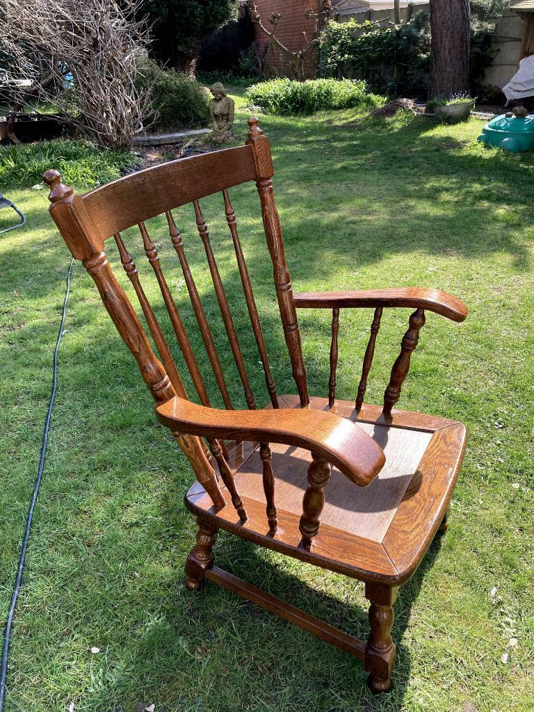Oma's voorleesstoel, Huis en Inrichting, Ophalen, Bruin, Vintage, Nieuw