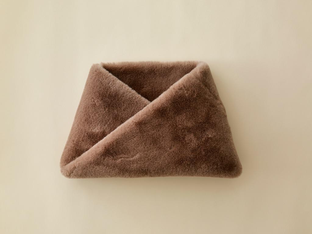 Plaids Cocooning colsjaal Fausse Fourrure NIEUW, Kleding | Dames, Plaids Cocooning, Ophalen of Verzenden, Nieuw, Sjaal
