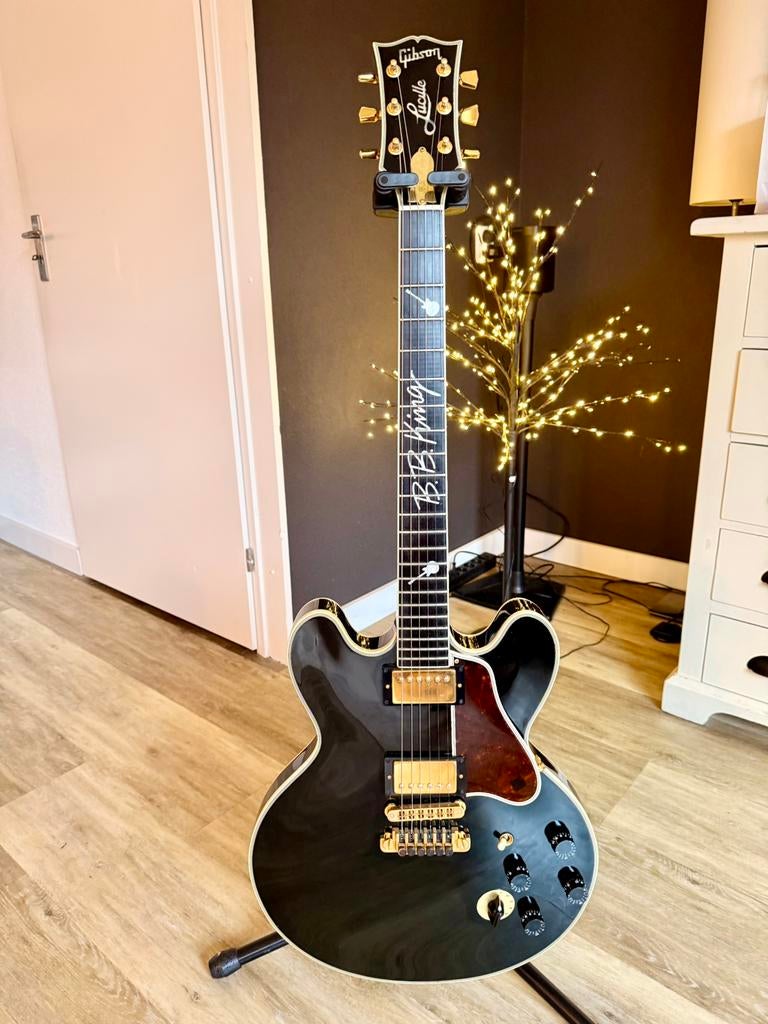 Gibson BB King 1995  “LUCILLE” 70TH ANNIVERSARY Limited Ed, Muziek en Instrumenten, Snaarinstrumenten | Gitaren | Elektrisch, Zo goed als nieuw