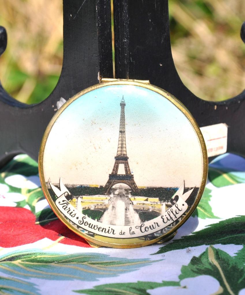 poudrier souvenir paris tour Eiffel, Enlèvement ou Envoi