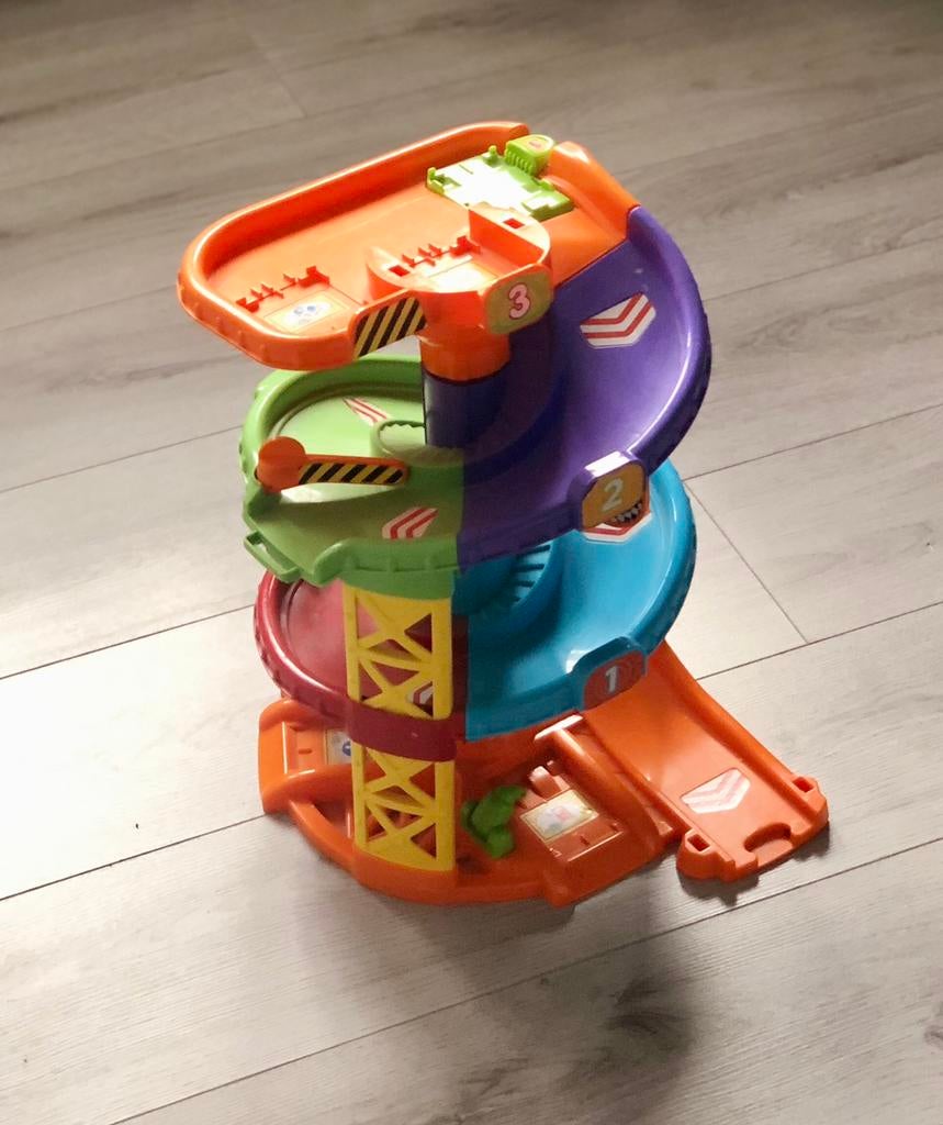 Jeu jouet vtech garçon garage toboggan voiture tutute bolide, Kinderen en Baby's, Gebruikt