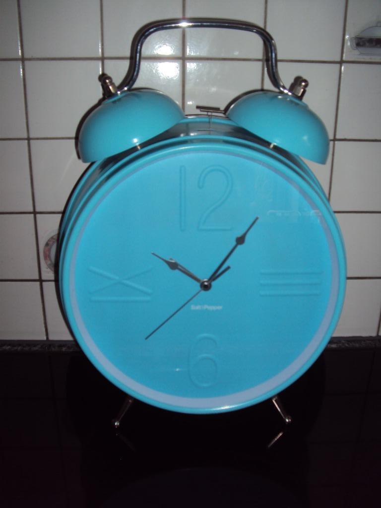 Salt&Pepper Zone Klok - 36 cm - Wekkerfunctie -EXTRA GROOT!!, Huis en Inrichting, Ophalen of Verzenden