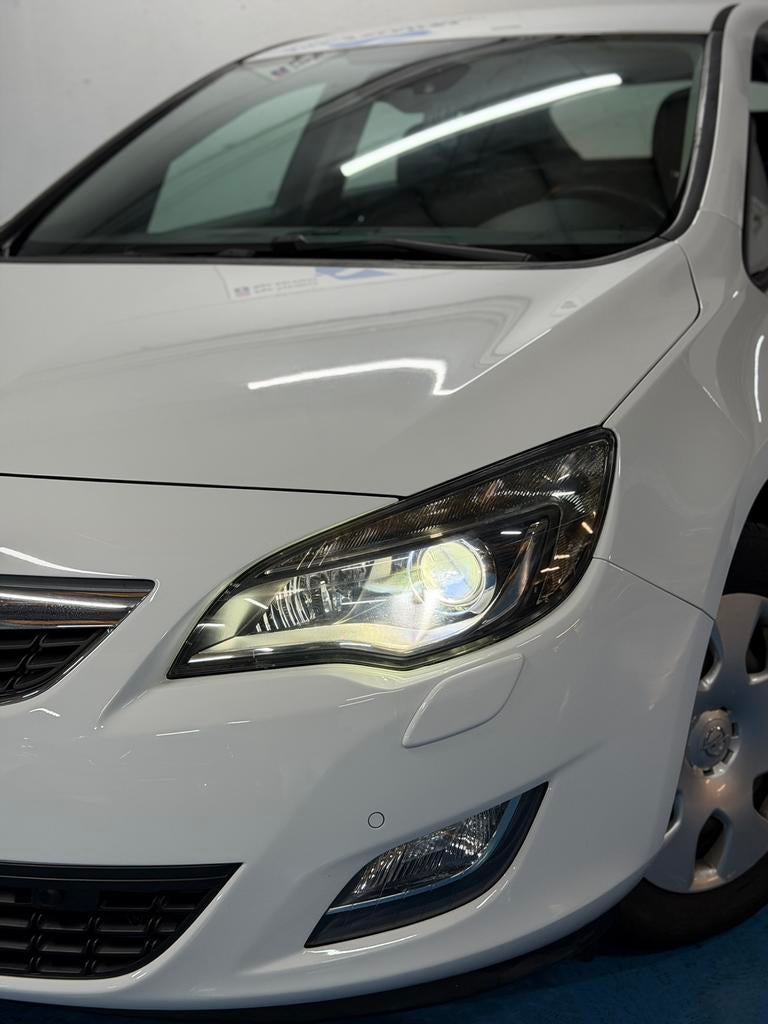 Opel Astra Automatique essence 1.6, Autos, Achat, Entreprise, Noir, 5 portes