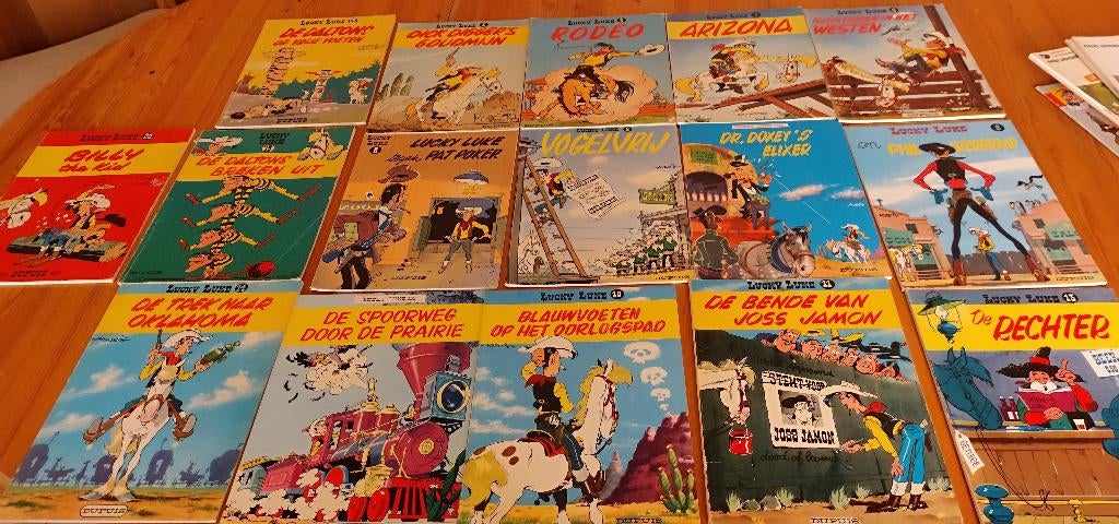 18 Lucky Luke-strips – jaren 70 – mooie staat, Livres, BD | Comics, Autres régions, Comme neuf, Enlèvement, Plusieurs comics
