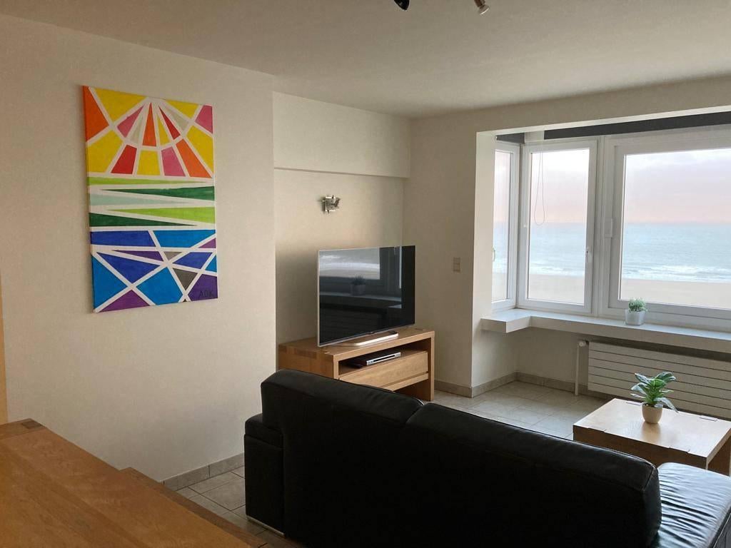 Prachtig en ruim appartement zeedijk Middelkerke + garage