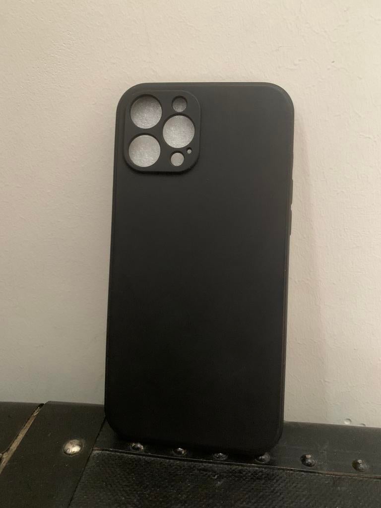 Coque noire pour iPhone 12 Pro Max, Télécoms, Téléphonie mobile | Housses, Coques & Façades | Apple iPhone, Comme neuf, iPhone 12