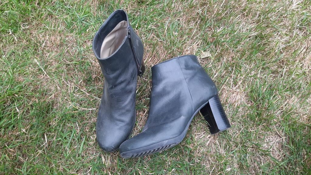 Blauwe enkellaars mt 38, Kleding | Dames, Schoenen, Ophalen, Blauw, Lage of Enkellaarzen, Noe