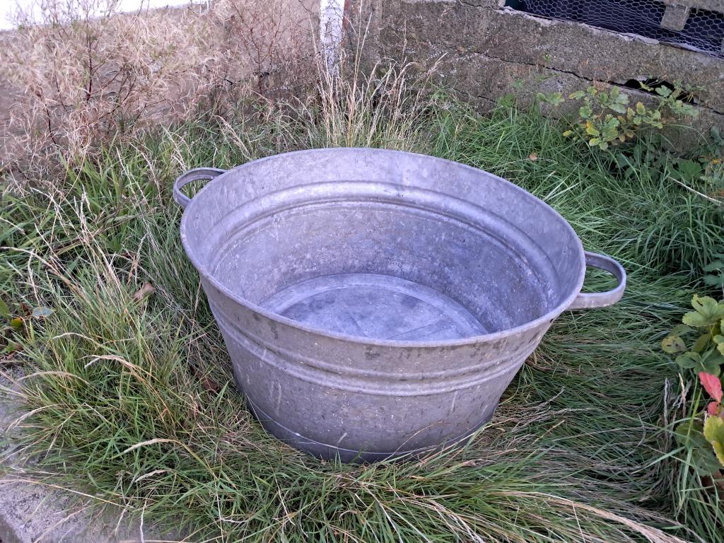 Bassine zinc, Enlèvement, Comme neuf, Rond, Métal