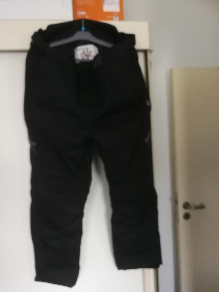 Veste et pantalon Bering, Motos, Enlèvement