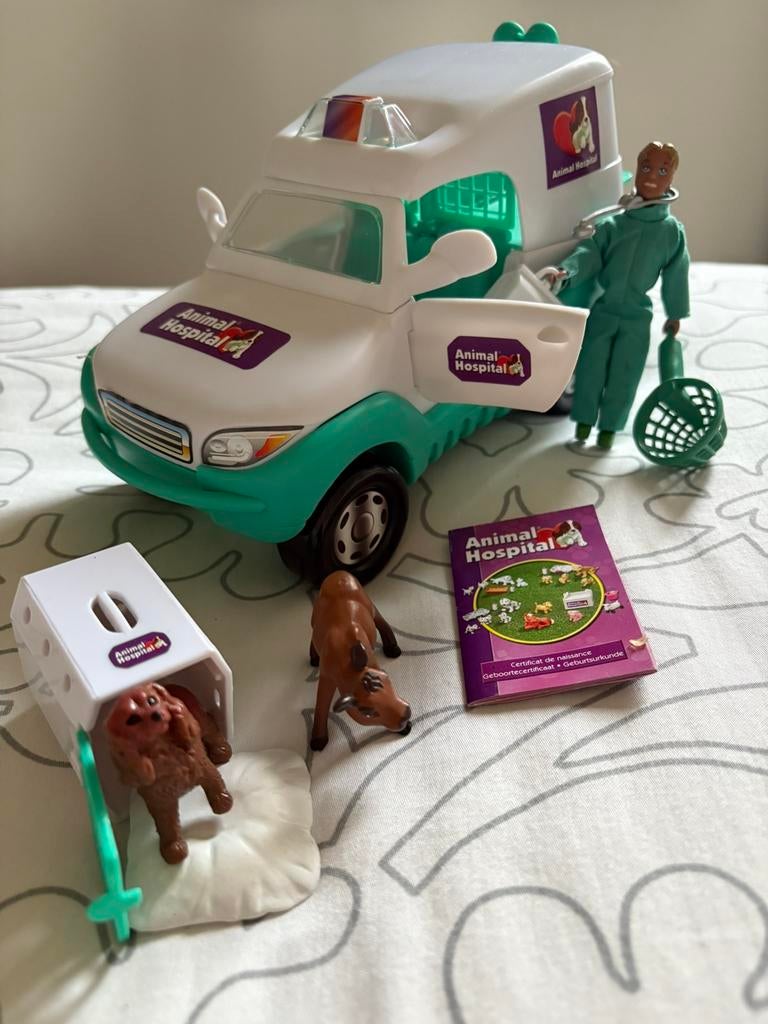 Animal hospital - auto speelset, Kinderen en Baby's, Speelgoed |Speelgoedvoertuigen, Ophalen of Verzenden, Zo goed als nieuw