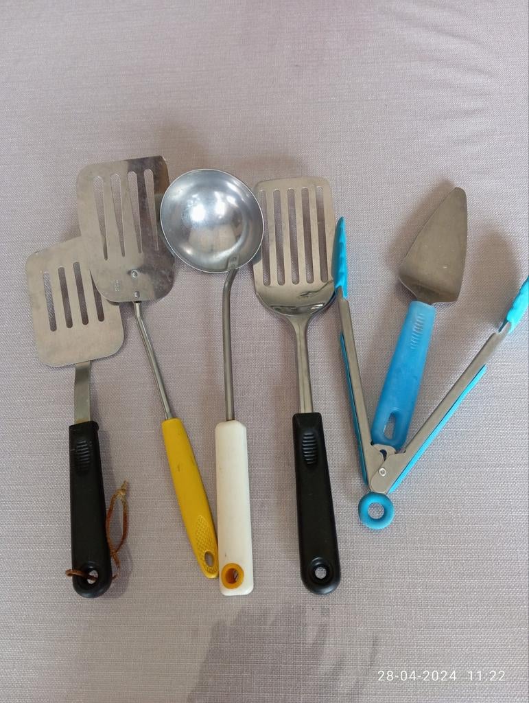 Keuken gerief keukenhulpjes per stuk te koop, Huis en Inrichting, Ophalen of Verzenden, Zo goed als nieuw