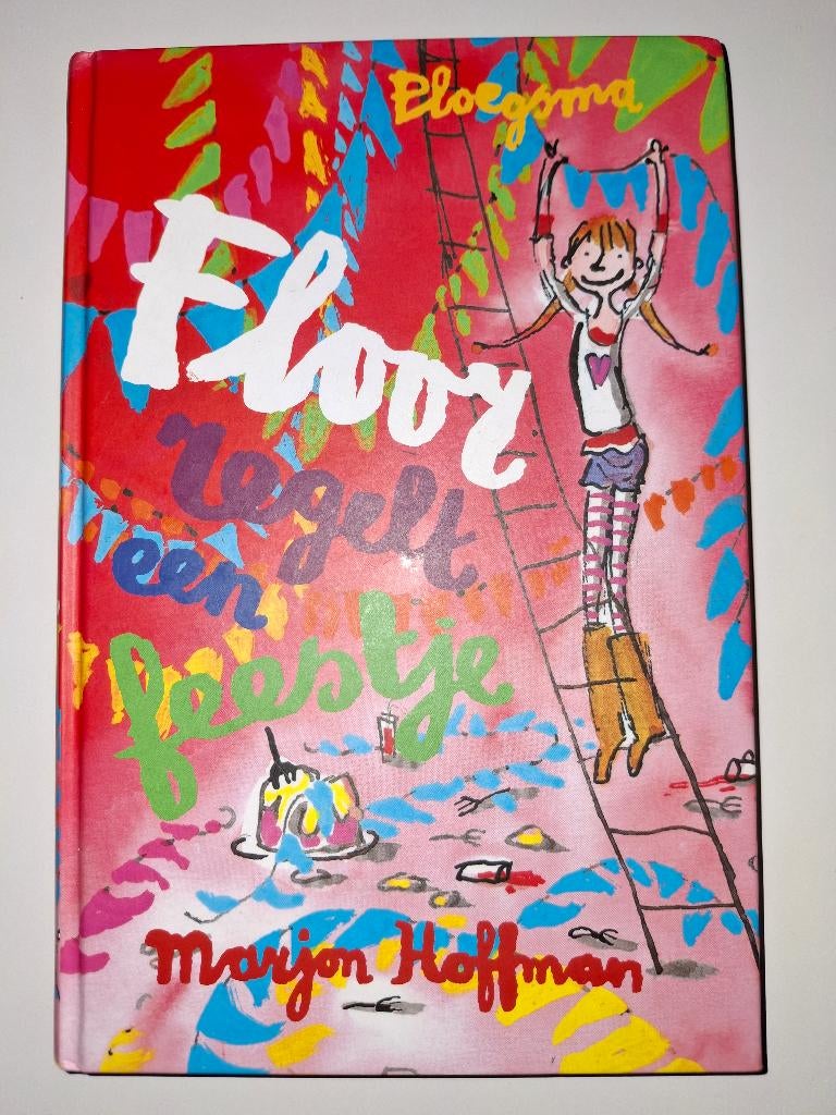 Boek Floor regelt een feestje, Boeken, Ophalen of Verzenden, Zo goed als nieuw, Marjon Hoffman, Fictie
