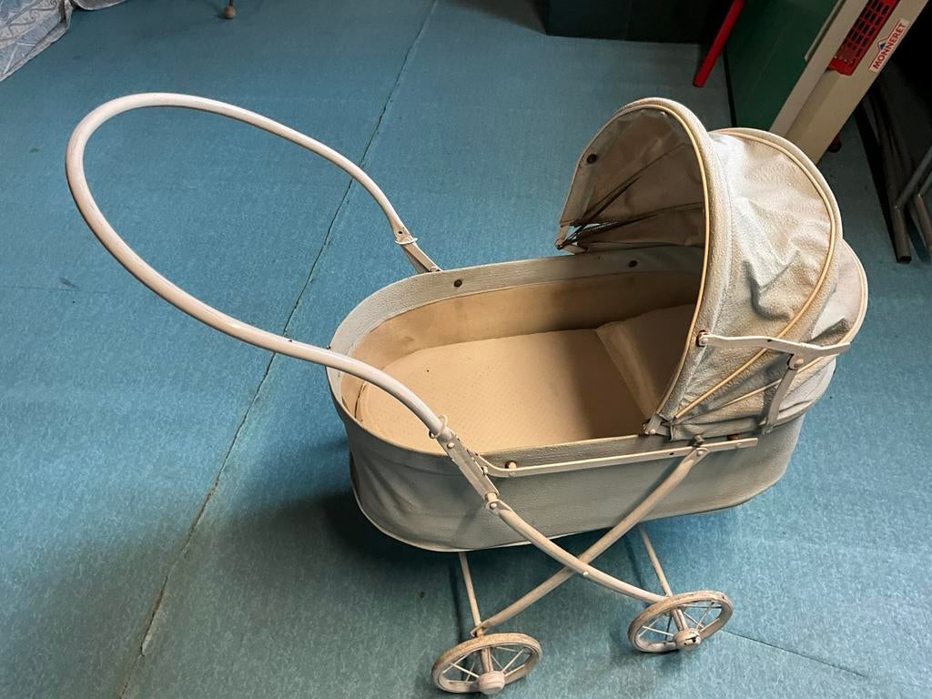 Antiek poppenwagen, Antiek en Kunst, Ophalen