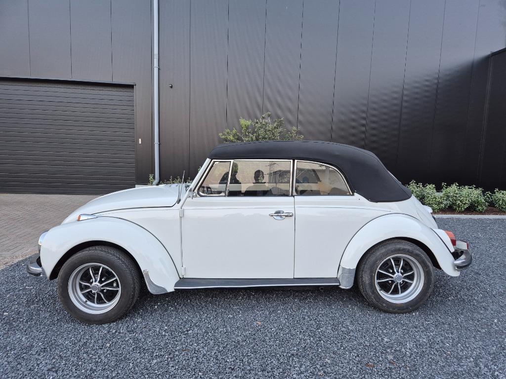 VW Kever 1302LS Cabriolet, Autos, Entreprise, Cabriolet, Noir, 5 places