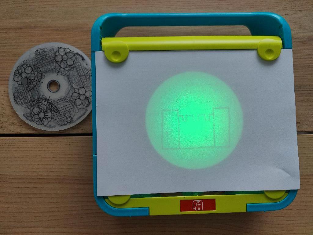 Dessineo Tekentafel met licht, Ophalen, Met licht