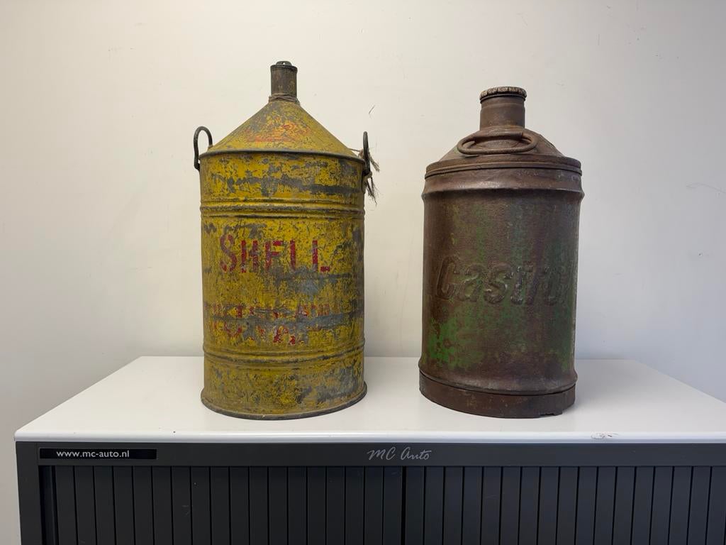Grote zeldzame Shell & Castrol kan, Ophalen of Verzenden, Gebruikt, Verpakking