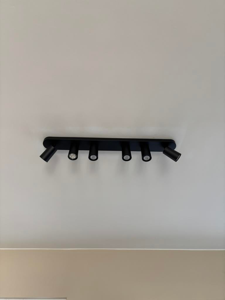 Luminaires, Ophalen, Zo goed als nieuw