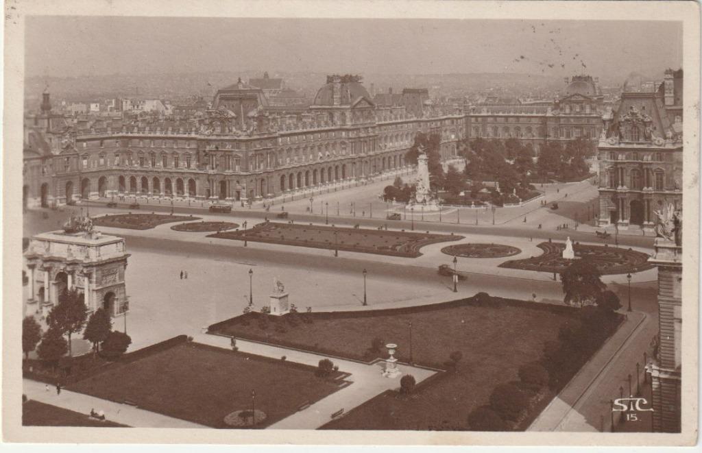 PARIS     PALAIS DU LOUVRE  1930  CPA, Collections, Enlèvement ou Envoi, 1920 à 1940, Affranchie, France