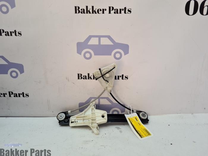 Mécanique vitre 4portes arrière gauche d'un Volkswagen Pol, -, Volkswagen, -, 3 mois de garantie