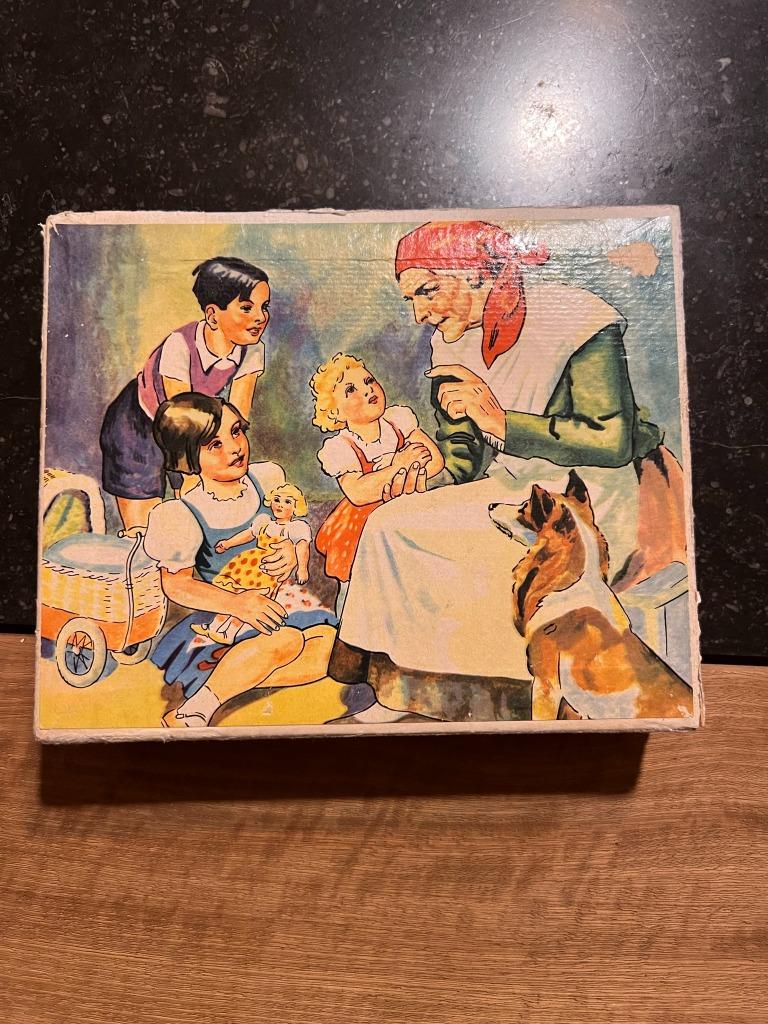 Blocs en bois vintage avec des contes de fées dessus, Enlèvement ou Envoi