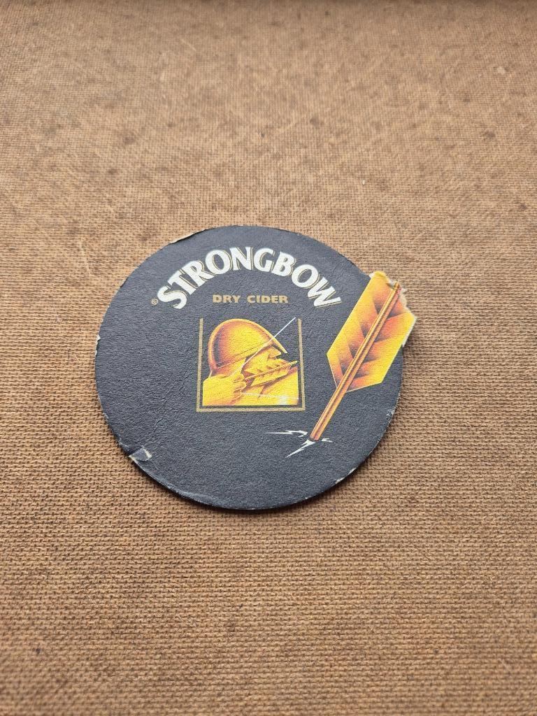 Sous bock Strongbow (modèle 1), Verzamelen, Ophalen of Verzenden, Gebruikt, Viltje(s), Overige merken