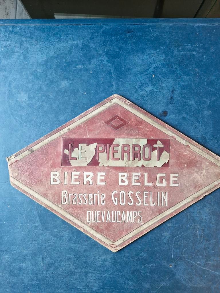 Kartonnen bierreclame, Ophalen