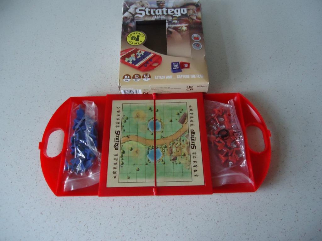 "Stratego Classic" Compact Games van Jumbo in prima staat !, Een of twee spelers, Ophalen of Verzenden, Zo goed als nieuw, JUMBO