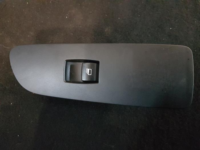 Interrupteur de commande de porte d'un BMW 1-Serie, Enlèvement ou Envoi, 3 mois de garantie, Utilisé, BMW