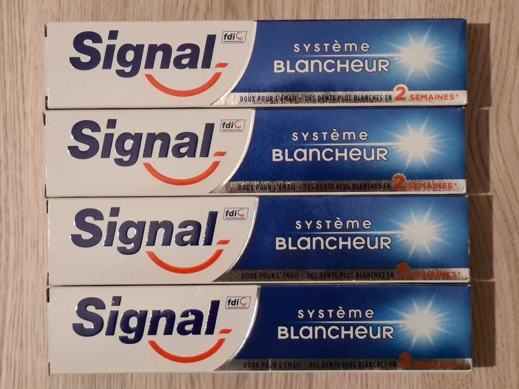 Dentifrice Signal Système blancheur/ Lot 4 tubes/ Valeur:€10, Enlèvement, Neuf, Dentifrice