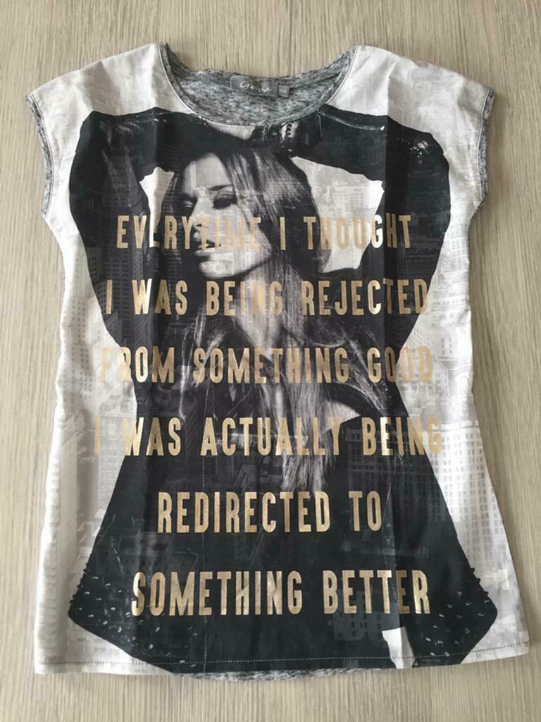 T-shirt Geisha avec texte - taille 152, Geisha, Enlèvement ou Envoi, Chemise ou À manches longues, Comme neuf