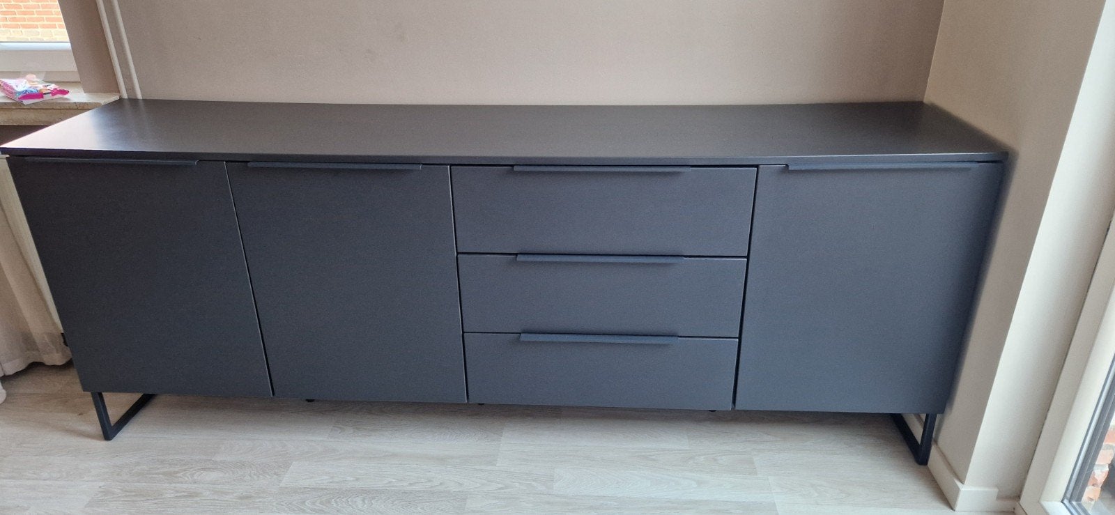 Dressoir Antraciet, Ophalen
