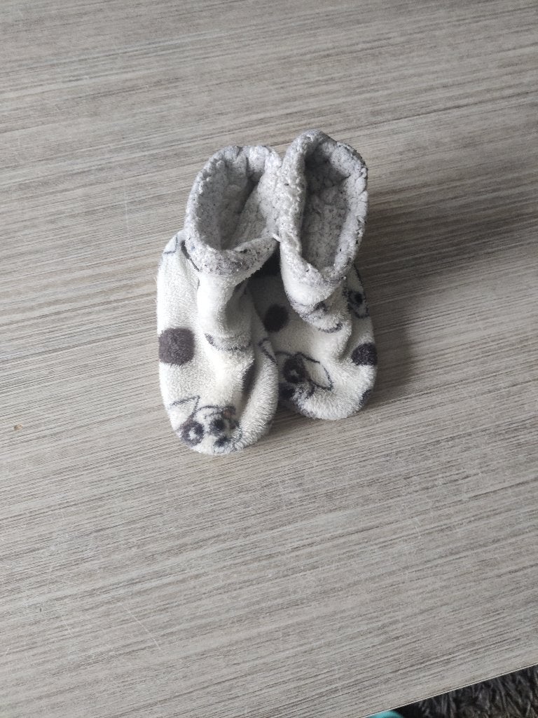 slofjes 101 dalmatiërs, Ophalen of Verzenden, Gebruikt, Jongetje of Meisje, Slofjes
