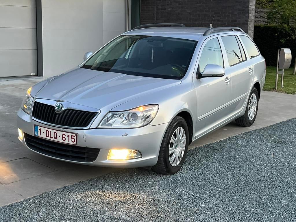 Skoda Octavia 1.6Diesel 170.oookm 2012, Autos, Achat, 4 portes, Entreprise, Noir