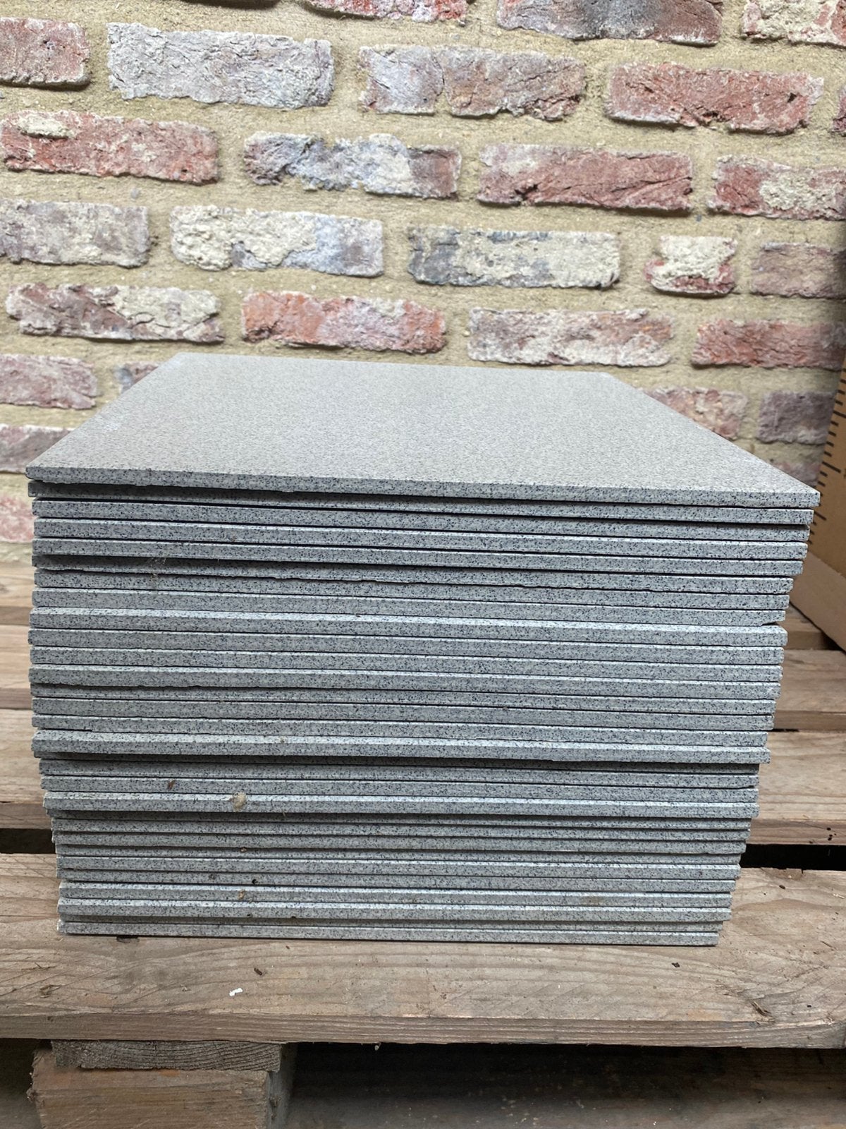 30 carreaux, couleur gris clair, dimensions 30 x 30 cm, Bricolage & Construction, Neuf, 20 à 40 cm, Carrelage de sol, Céramique
