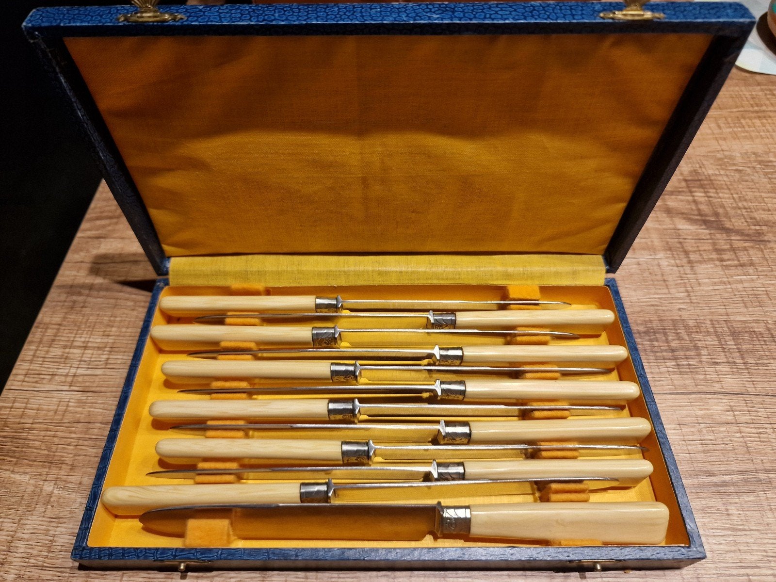 Kuger messenset, Antiek en Kunst, Ophalen