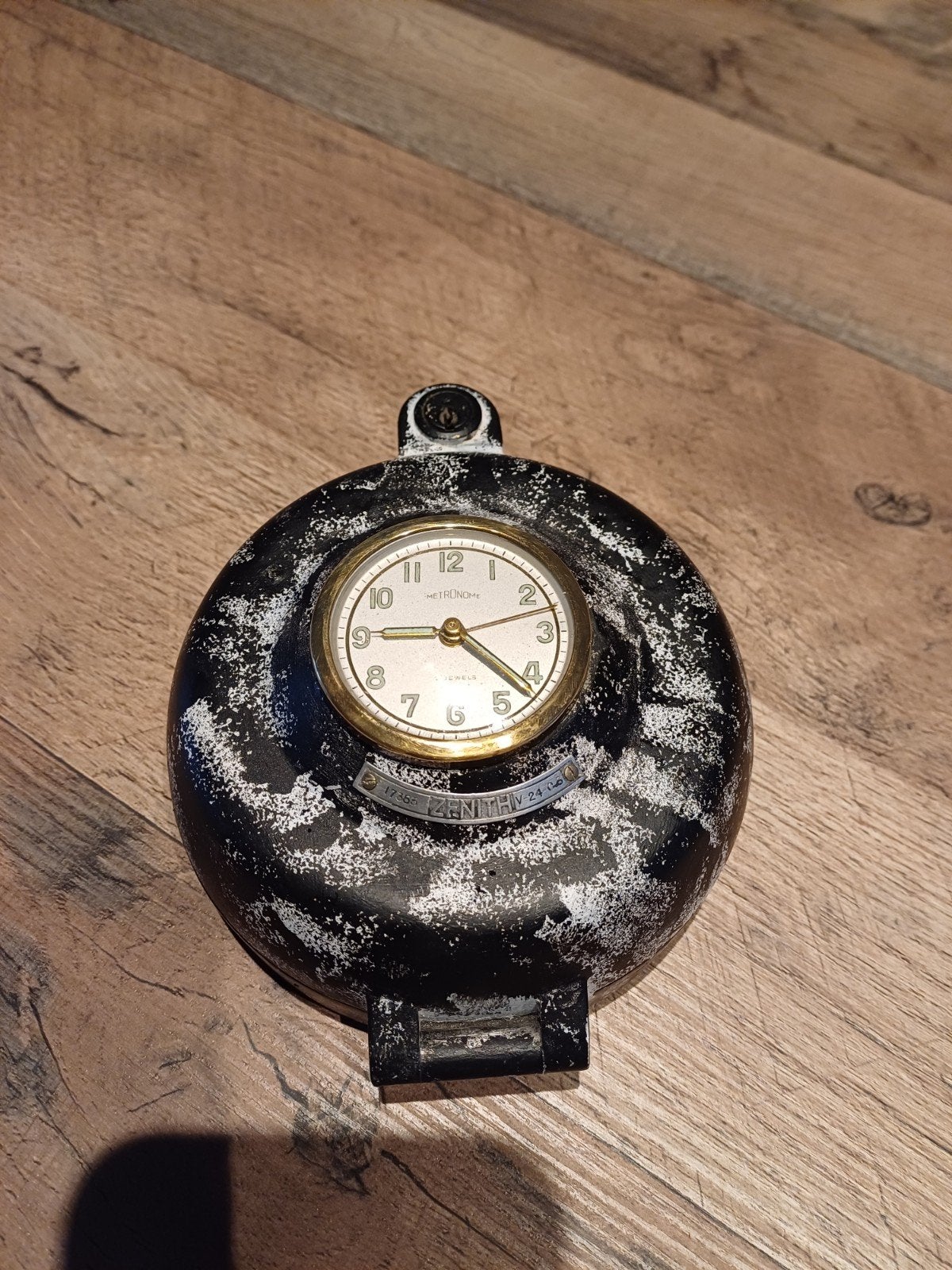 horloge de contrôle zénith qui fonctionne, Enlèvement ou Envoi
