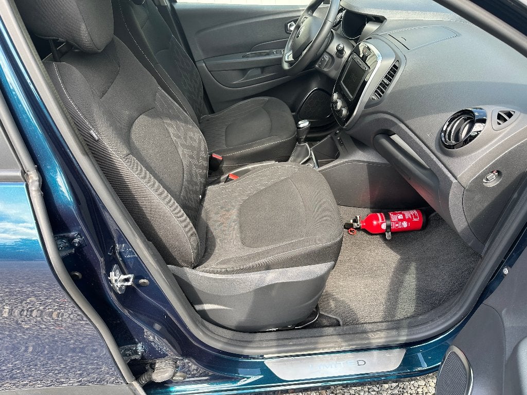 Renault Captur benzine 67.000km met garantie, Stof, Euro 6, USB, SUV of Terreinwagen