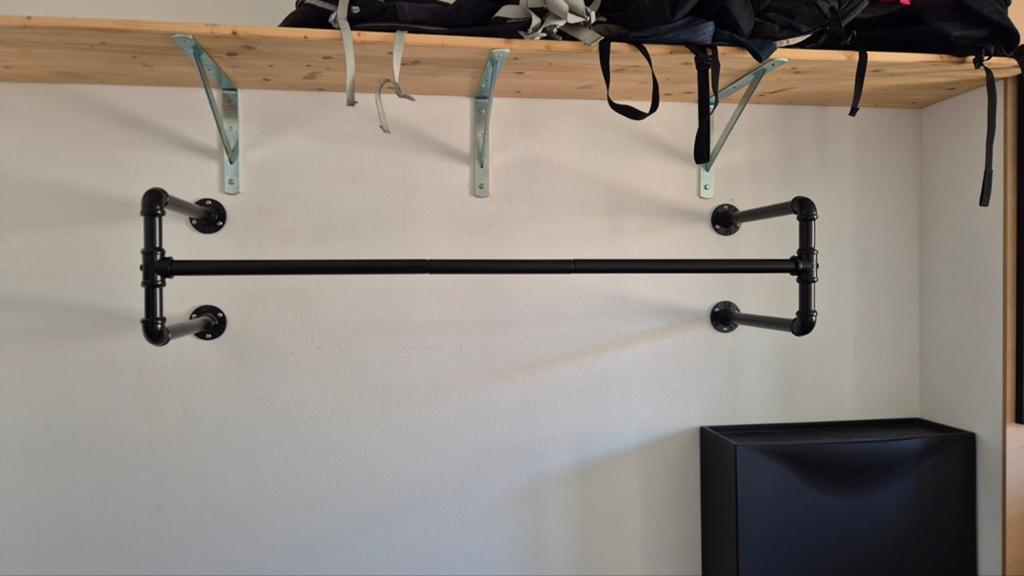 Kledingrekken (3), Huis en Inrichting, Woonaccessoires | Kapstokken, Ophalen