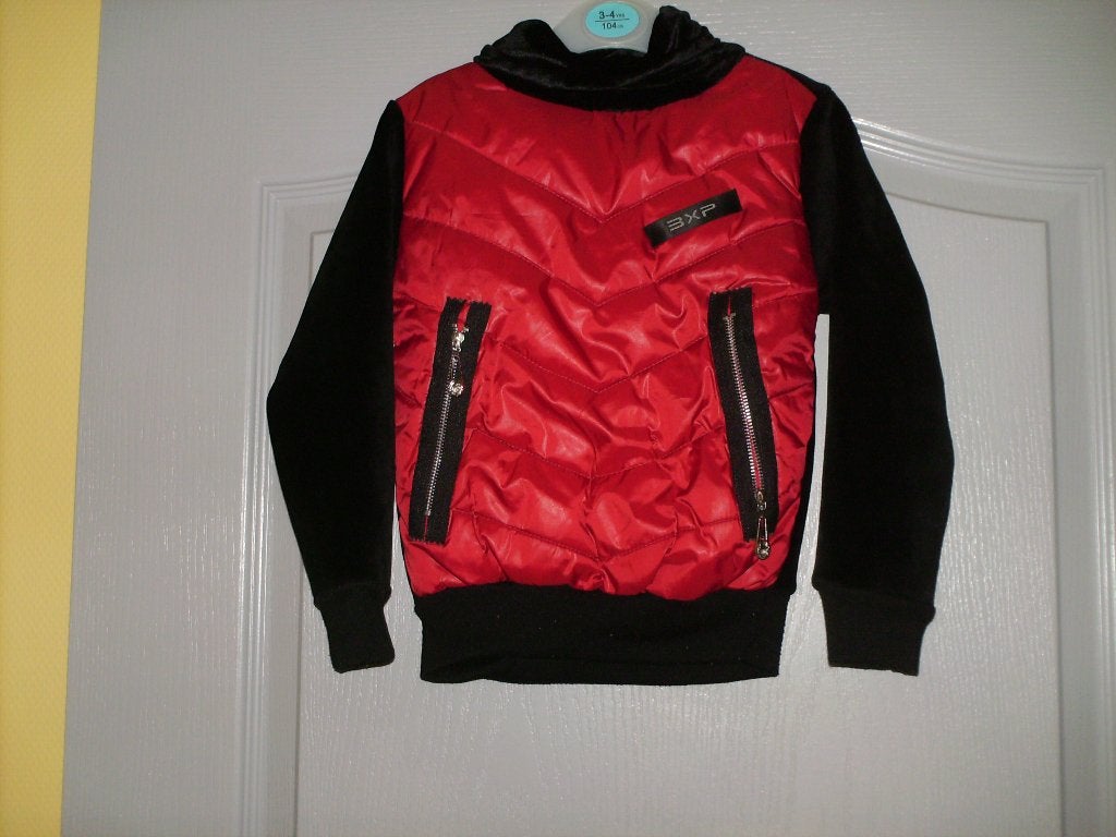 a vendre pull enfant, Enfants & Bébés, Enlèvement ou Envoi, Neuf, Garçon, Pull ou Veste