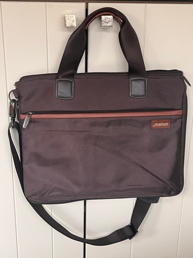 Melvin laptop/ tablet tas, Ophalen of Verzenden, Zo goed als nieuw