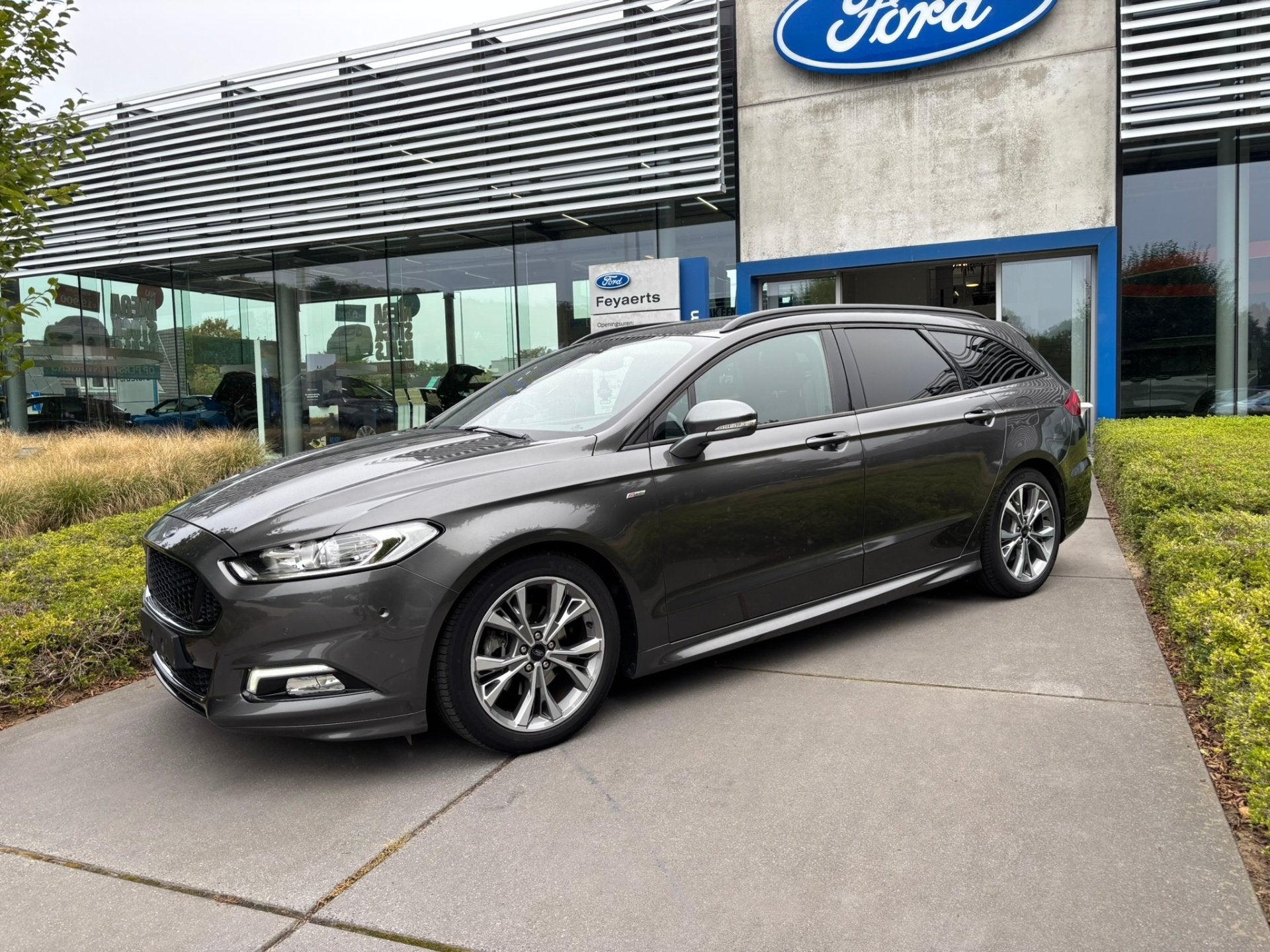 Ford Mondeo ST-Line 1.5 EcoBoost (bj 2018), Auto's, Overige kleuren, Mondeo, https://public.car-pass.be/vhr/2840d7b9-d26d-47e5-b75f-d996bd8ad0ef