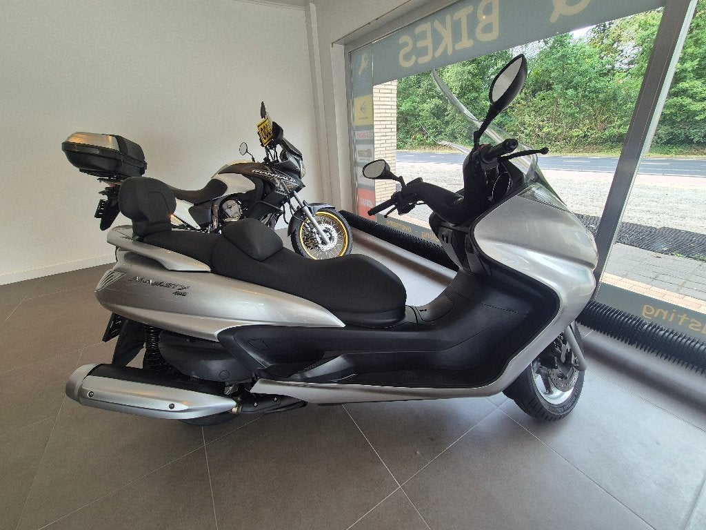 YAMAHA MAJESTY 400, Scooter, Entreprise, Occasion, 12 à 35 kW